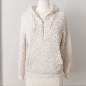 Cream Hooded Quarter Zip Fuzzy Sherpa Sweater Hoodie Size Medium